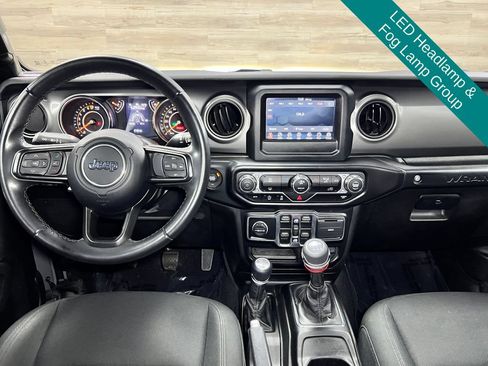 Used 2022 Jeep Wrangler Unlimited Sport AWD/4WD image 2