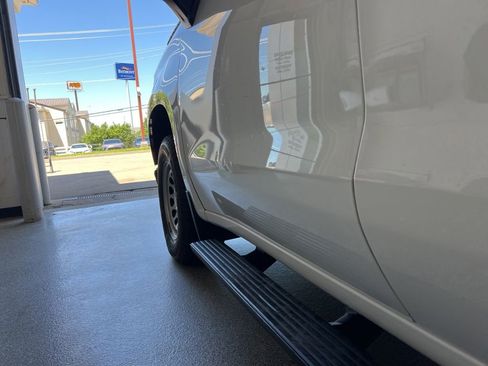 Used 2021 Chevrolet Silverado 1500 W/T w/ WT Value Package AWD/4WD image 10