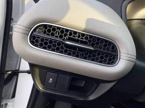 New 2026 Honda HR-V EX-L image 24