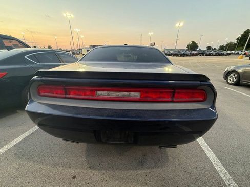 Used 2013 Dodge Challenger R/T w/ Sound Group II RWD image 6