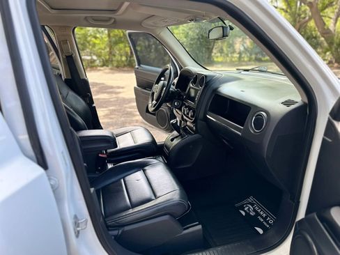 Used 2015 Jeep Patriot High Altitude image 6