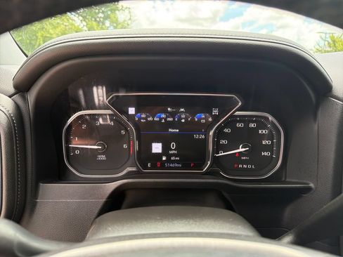 Used 2022 GMC Sierra 1500 Denali w/ Denali Premium Package AWD/4WD image 23