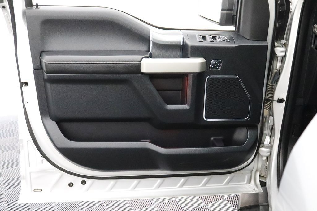 Used 2017 Ford F150 Lariat AWD/4WD image 17