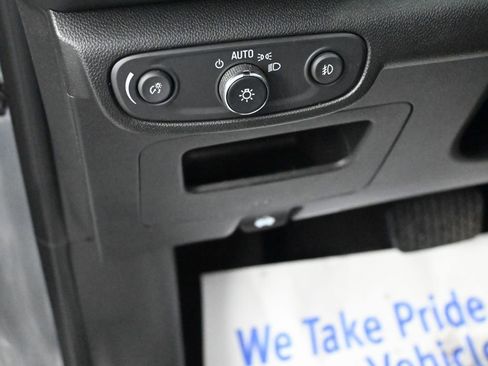 Used 2023 Chevrolet TrailBlazer RS w/ Convenience Package image 26