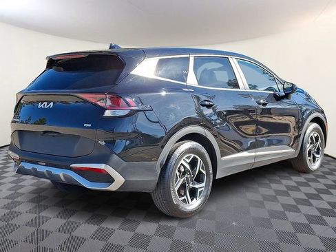 Certified 2023 Kia Sportage LX image 8