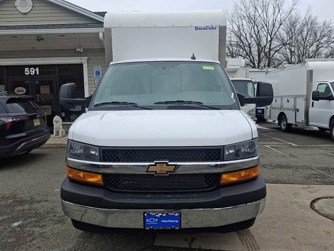 New 2026 Chevrolet Express 3500 w/ Power Convenience Package image 2