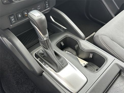 Certified 2024 Nissan Frontier SV w/ SV Convenience Package image 31