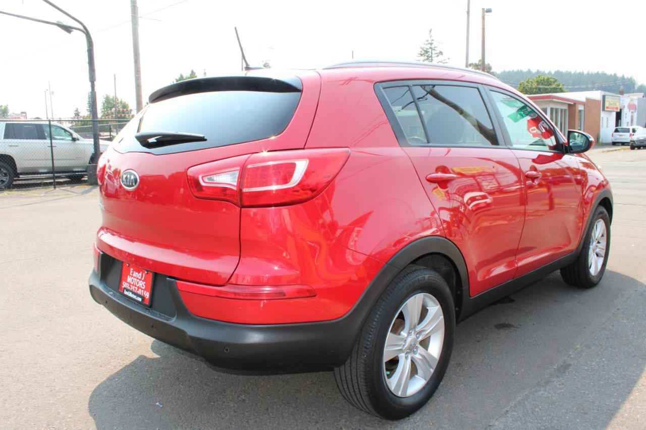 Used 2012 Kia Sportage LX w/ Convenience Pkg FWD image 7