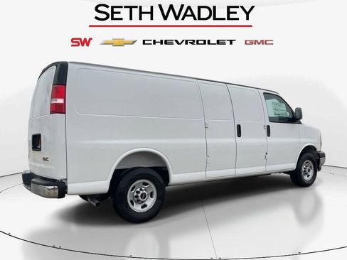 New 2025 GMC Savana 3500 Extended w/ Driver Convenience Package image 3