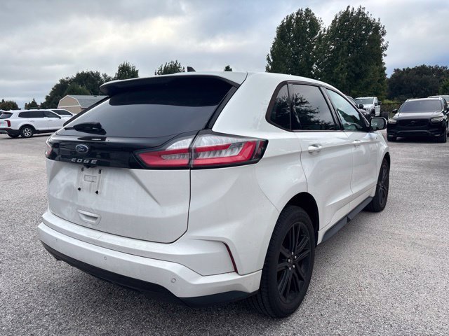 Used 2023 Ford Edge ST-Line w/ Cargo Accessory Package AWD/4WD image 5