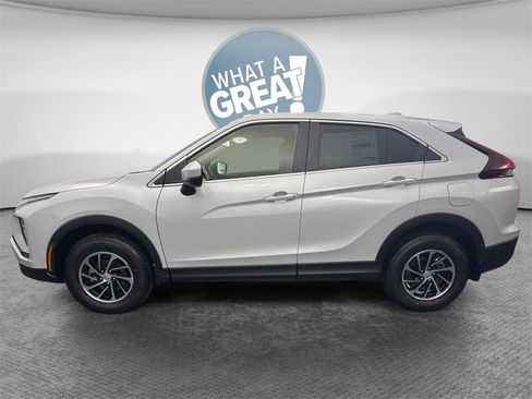 New 2026 Mitsubishi Eclipse Cross ES image 7