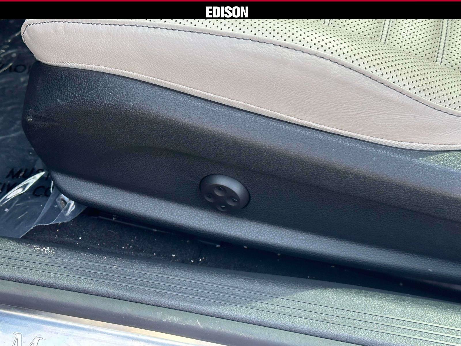 Used 2023 Mercedes-Benz C 300 4MATIC Coupe image 18