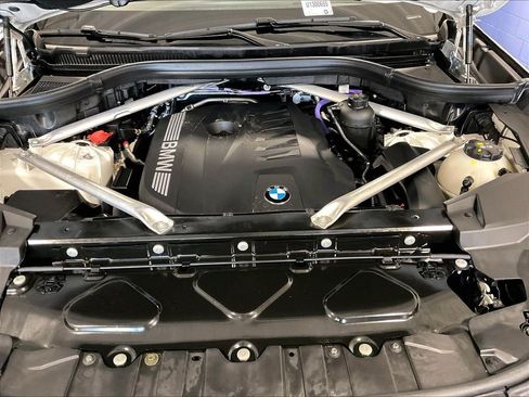 Used 2026 BMW X5 xDrive40i AWD/4WD image 34