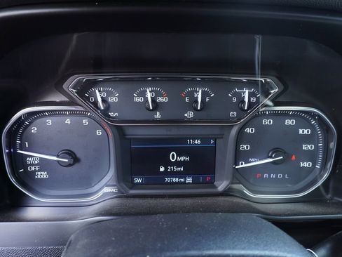 Used 2020 GMC Sierra 1500 Elevation w/ Elevation Value Package AWD/4WD image 11