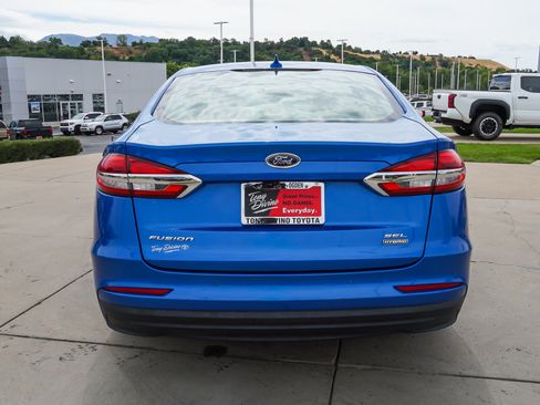 Used 2020 Ford Fusion SEL FWD image 7