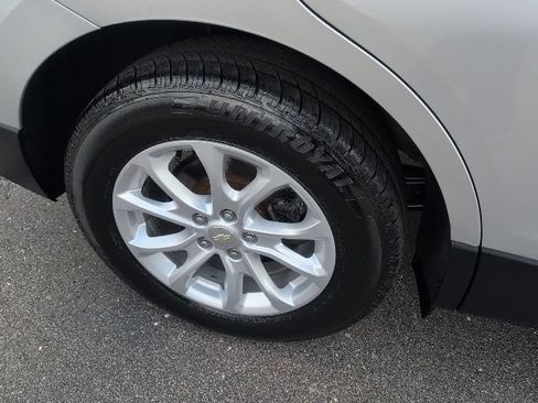 Used 2020 Chevrolet Equinox LT w/ Driver Convenience Package FWD image 13