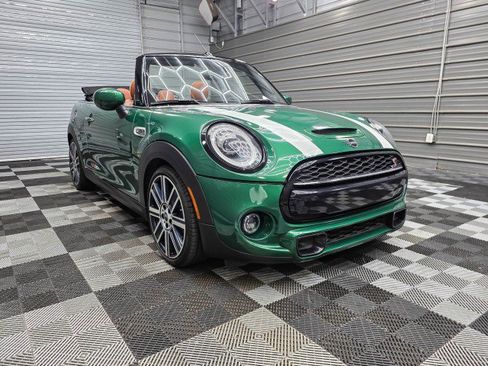 Used 2021 MINI Cooper S FWD image 4