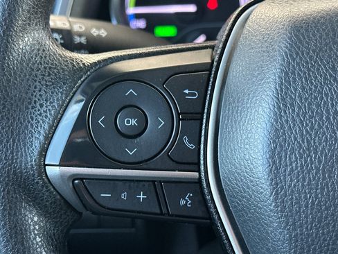 Used 2023 Toyota Camry LE image 30