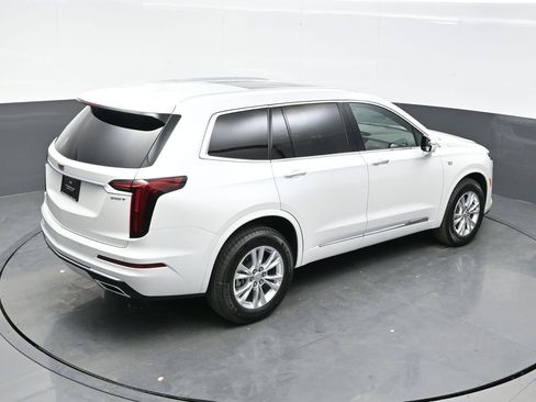 New 2025 Cadillac XT6 Luxury w/ LPO, Floor Liner Package image 31