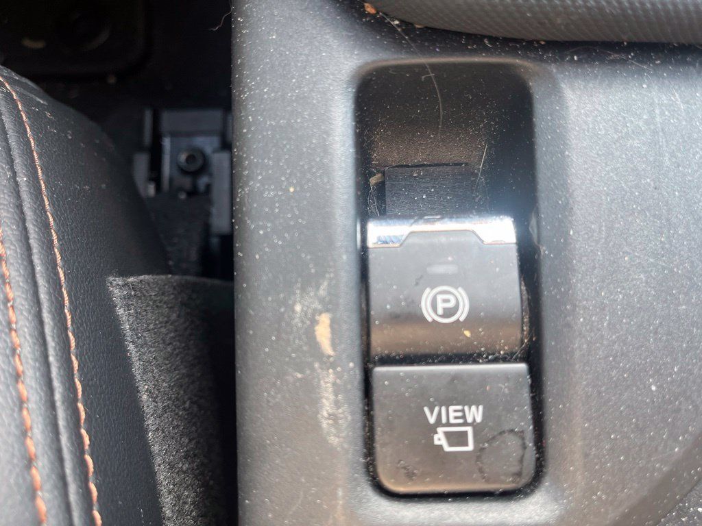 Used 2025 Subaru Forester Touring AWD/4WD image 23