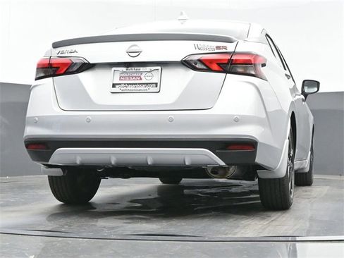 New 2025 Nissan Versa SR w/ Trunk Package image 24