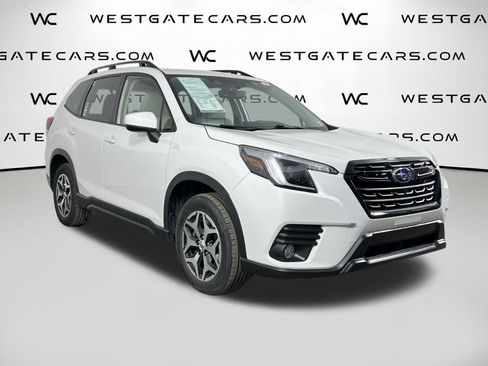 Used 2023 Subaru Forester Premium image 43