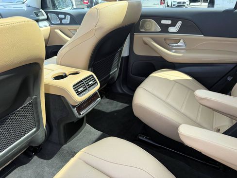 Certified 2026 Mercedes-Benz GLS 450 4MATIC image 16
