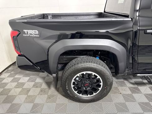 New 2026 Toyota Tacoma TRD Off-Road AWD/4WD image 18