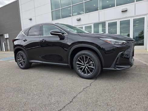 Used 2024 Lexus NX 350 AWD image 2