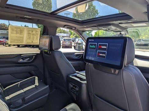 Used 2023 Chevrolet Tahoe Premier w/ Advanced Technology Package AWD/4WD image 38