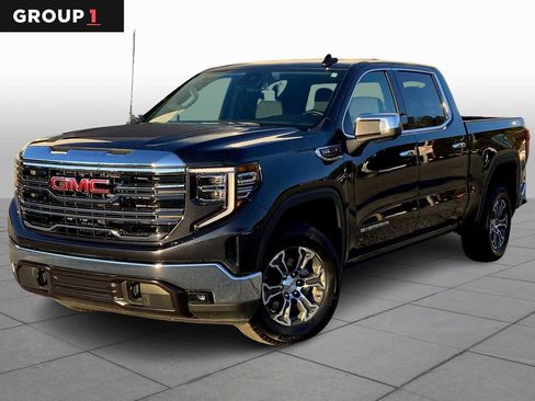 Used 2025 GMC Sierra 1500 SLT image 1
