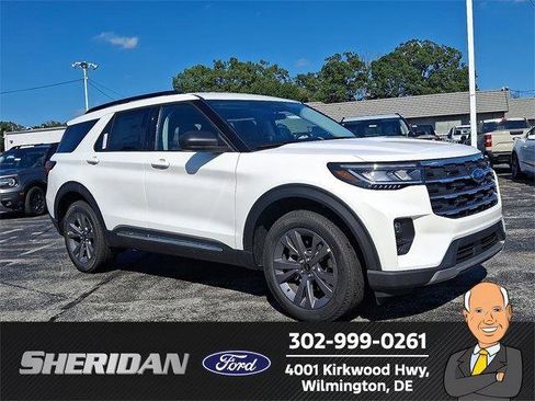 New 2025 Ford Explorer Active w/ Active Comfort Package image 1