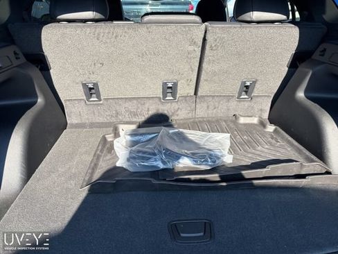 Used 2025 Chevrolet Blazer EV LT AWD/4WD image 10