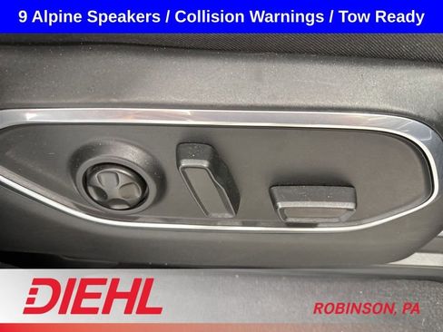 Used 2024 Jeep Wagoneer Series II AWD/4WD image 16