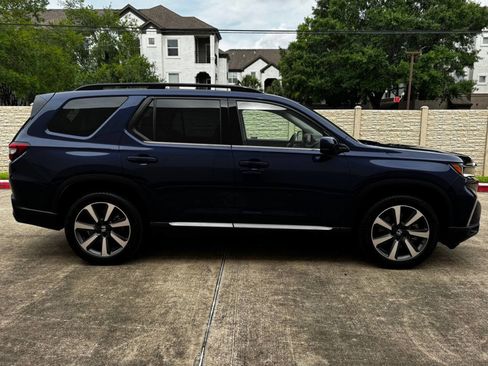 Used 2023 Honda Pilot Elite image 5