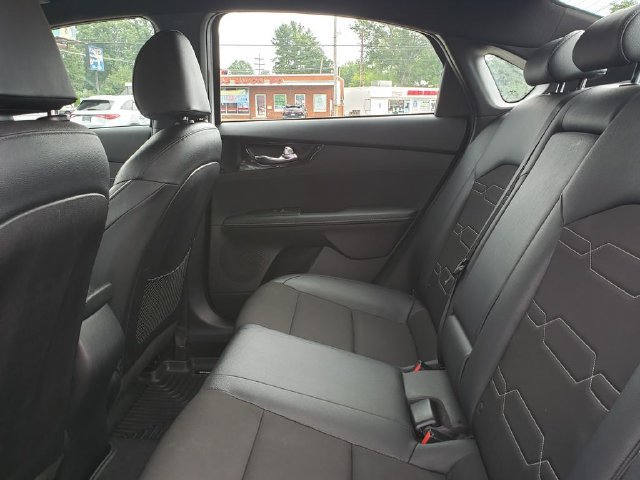 Used 2022 Kia Forte GT-Line FWD image 12