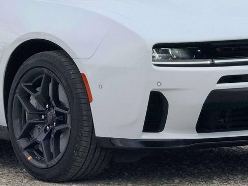 New 2026 Dodge Charger R/T AWD/4WD image 5