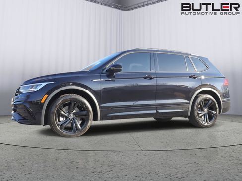 Used 2024 Volkswagen Tiguan SE R-Line image 40