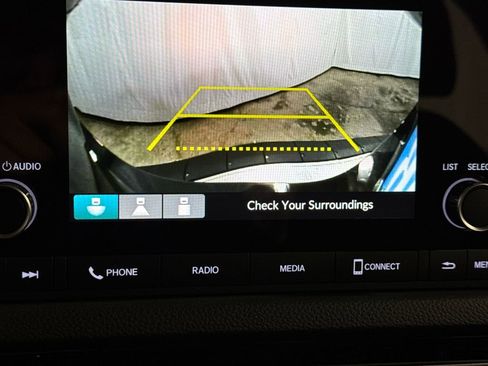 Used 2023 Honda Civic EX image 24