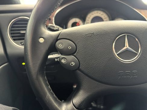 Used 2006 Mercedes-Benz CLS 55 AMG image 41