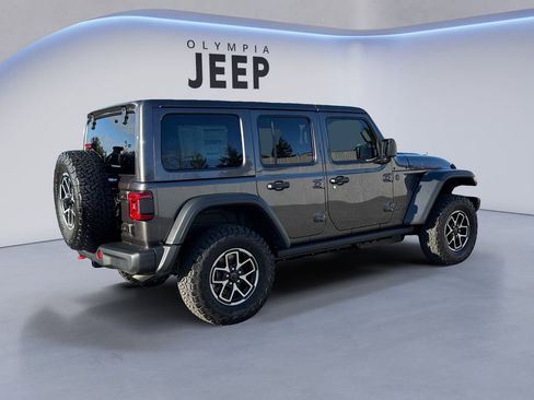 New 2026 Jeep Wrangler Rubicon w/ Steel Bumper Group image 5