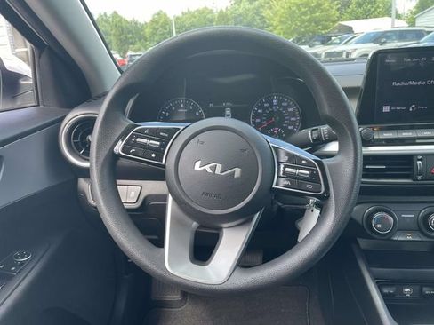 Certified 2023 Kia Forte LXS FWD image 11