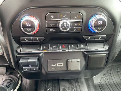 Used 2021 GMC Sierra 1500 Elevation w/ X31 Off-Road Package AWD/4WD image 16