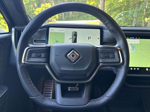 Used 2024 Rivian R1S Adventure AWD/4WD image 34