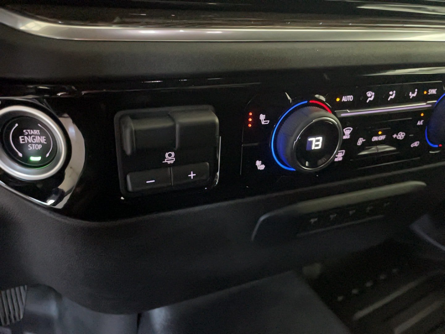 Used 2025 Chevrolet Silverado 2500 LT AWD/4WD image 22