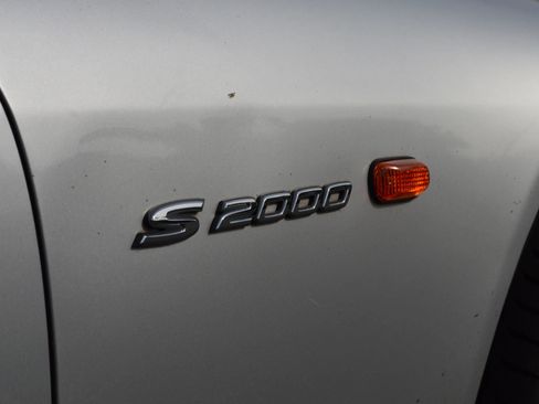 Used 2005 Honda S2000 Convertible 2D image 13