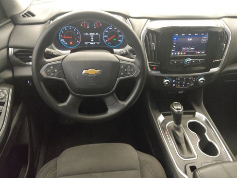 Used 2020 Chevrolet Traverse LS FWD image 22