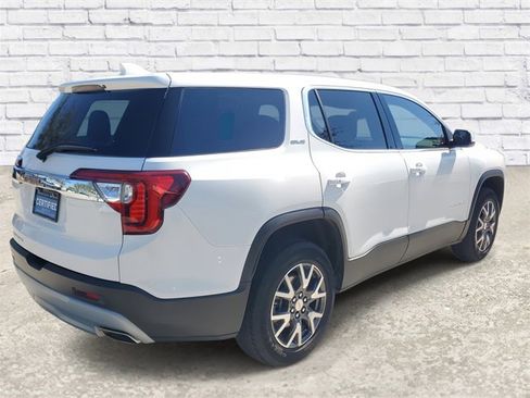 Certified 2023 GMC Acadia SLE image 4