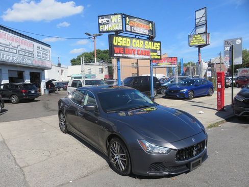 Used 2016 Maserati Ghibli S Q4 AWD/4WD image 3
