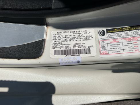 Used 2009 Nissan 370Z Touring RWD image 22